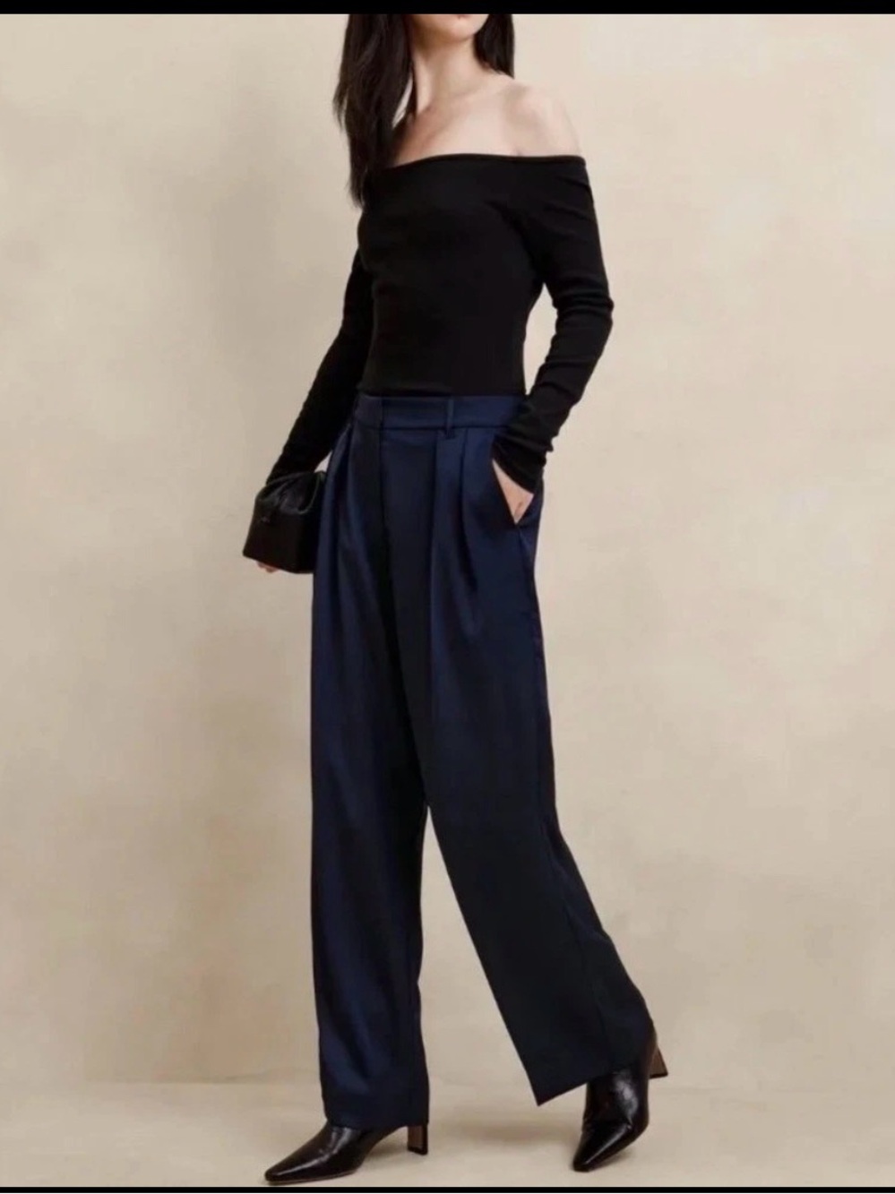 Banana Republic Navy Satin Wide Leg Pleated Trouser Pants size 6